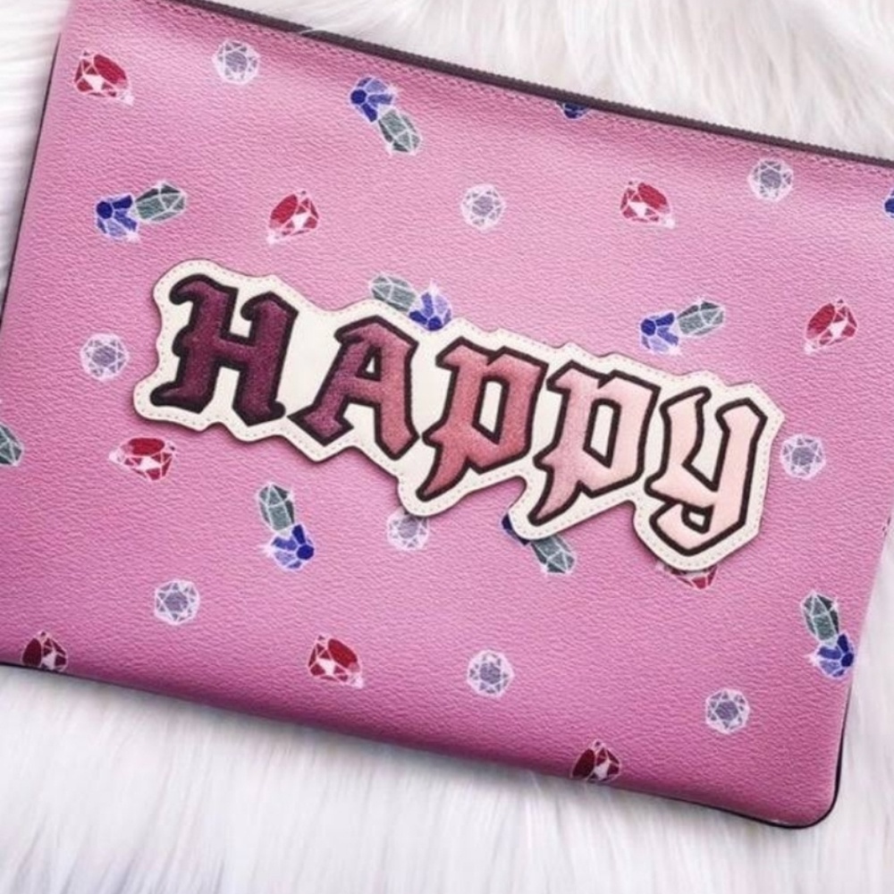 Coach x Snow White Happy Clutch NWT